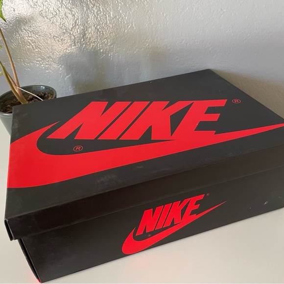 Jordan 1 - Picture 6 of 6